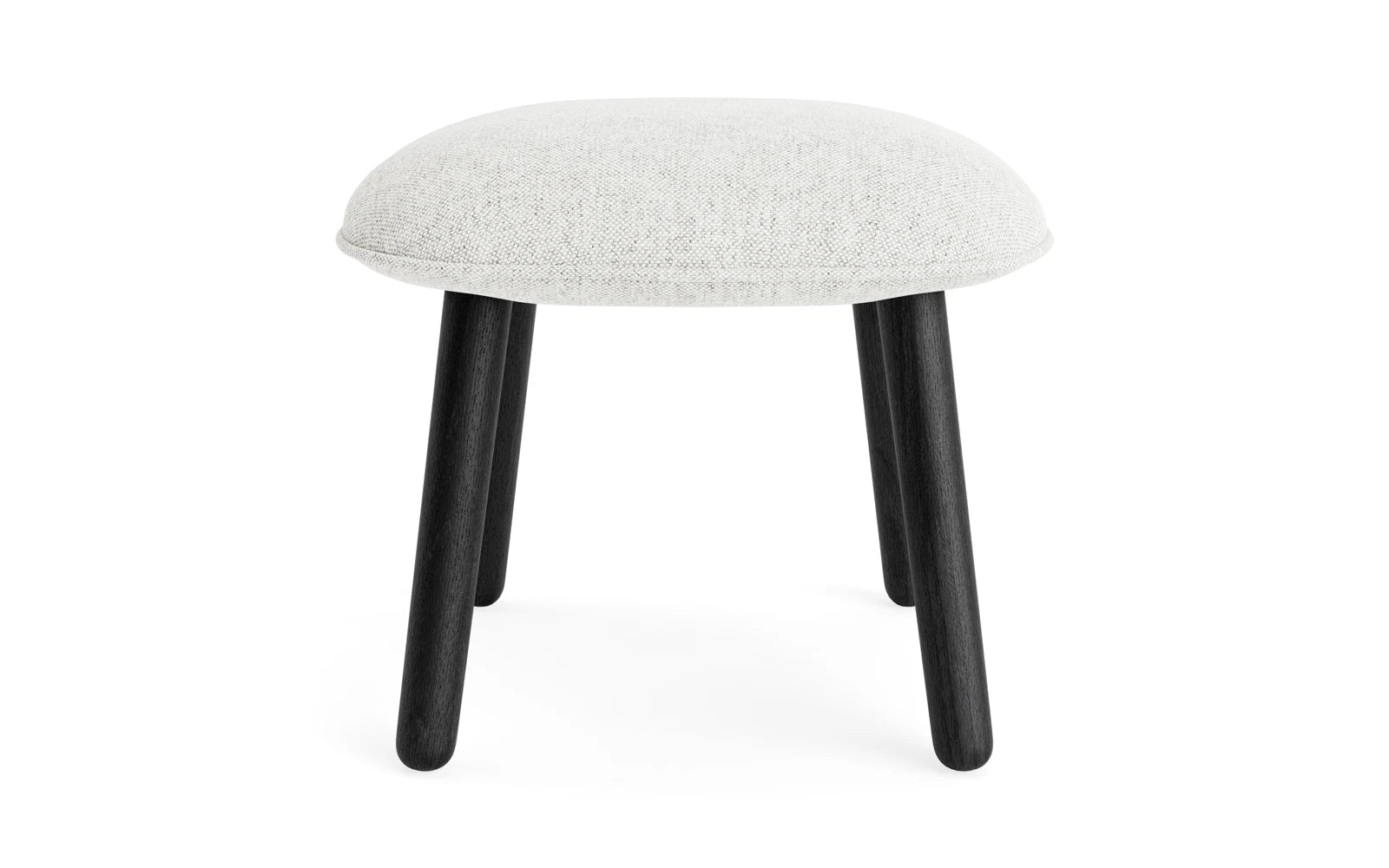 Ace Fusshocker schwarze Eiche Hallingdal in Hallingdal 110 präsentiert im Onlineshop von KAQTU Design AG. Ottoman ist von Normann Copenhagen