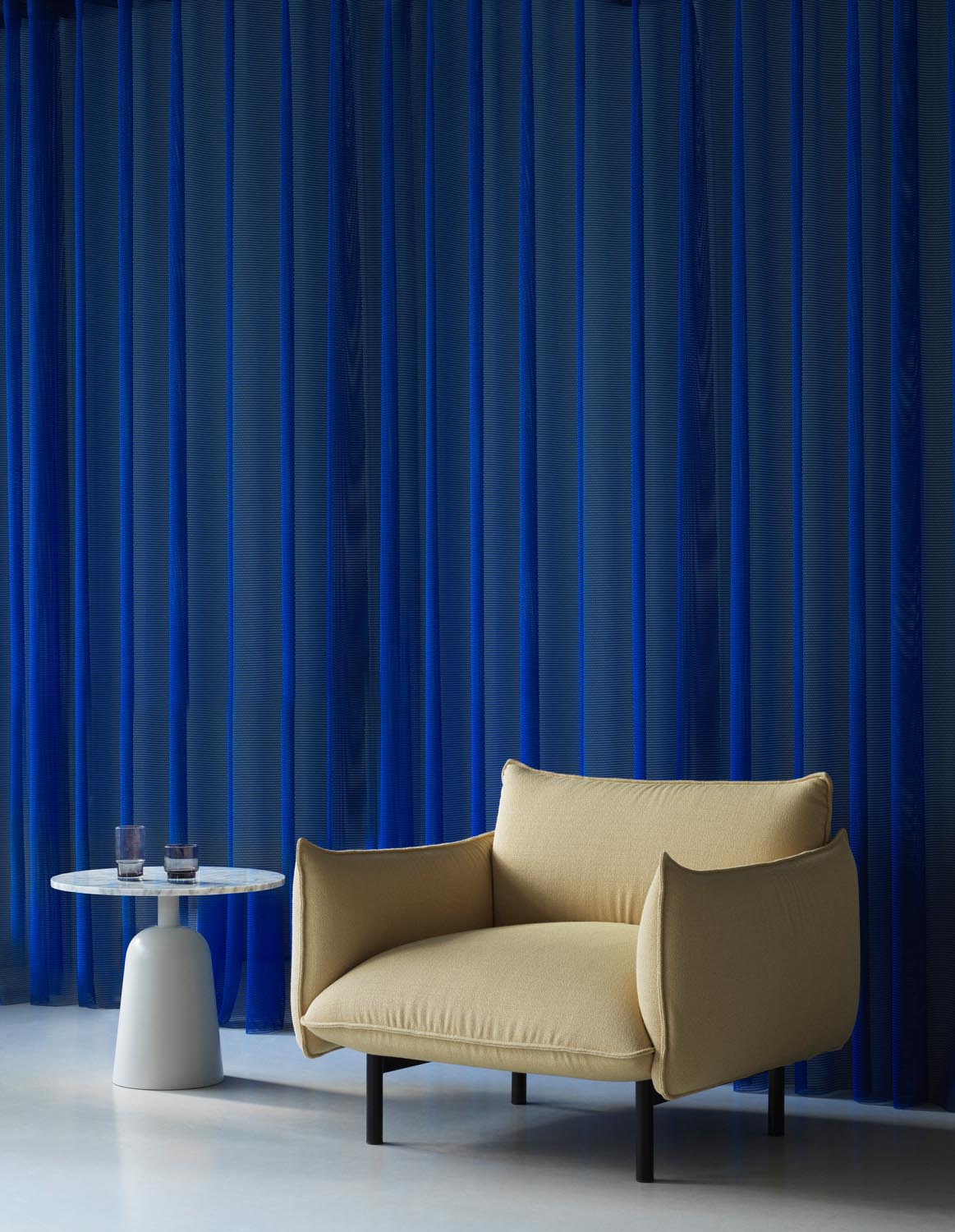 Ark Lounge-Sessel Schwarz Stahl Remix in Remix 133 präsentiert im Onlineshop von KAQTU Design AG. Sessel ist von Normann Copenhagen
