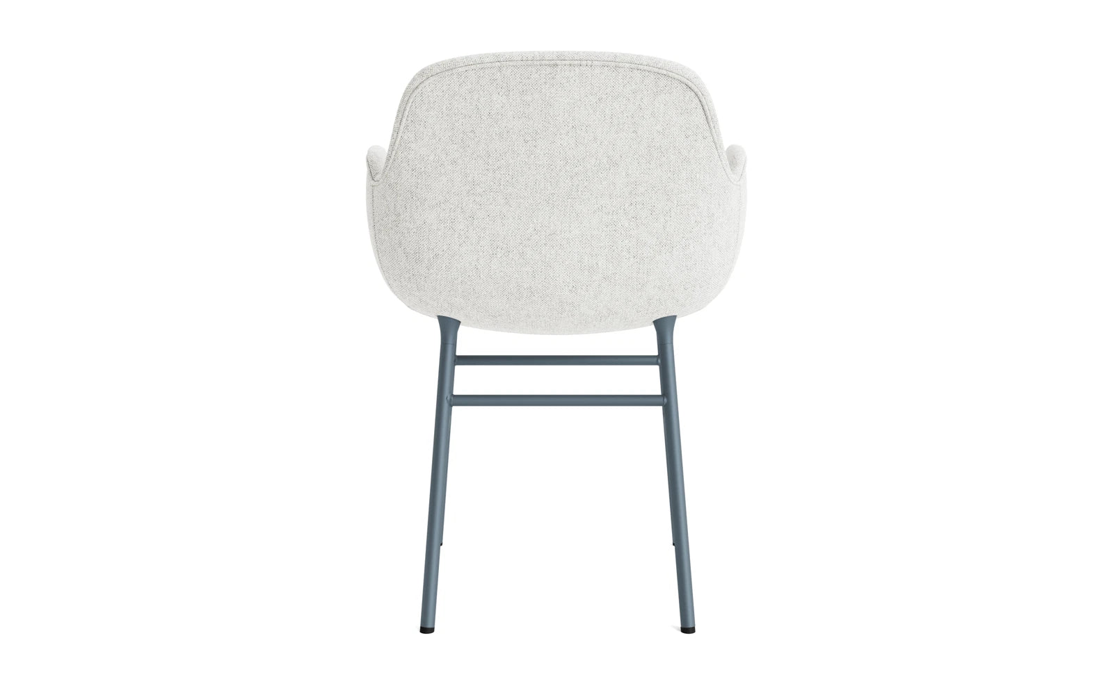 Form Lehnstuhl gepolstert Blau Stahl Hallingdal in Hallingdal 110 präsentiert im Onlineshop von KAQTU Design AG. Stuhl mit Armlehne ist von Normann Copenhagen