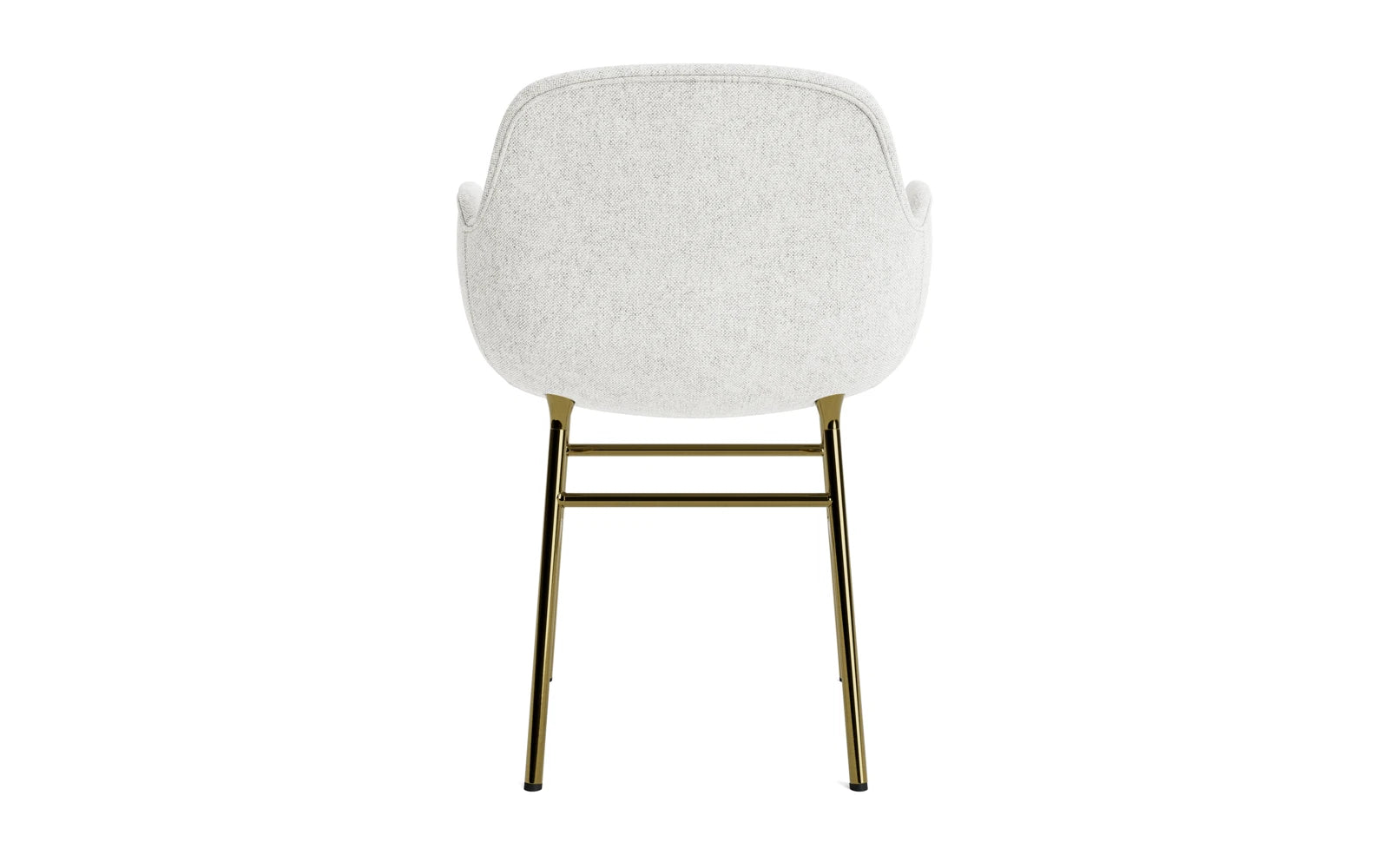Form Lehnstuhl gepolstert Messing Hallingdal in Hallingdal 110 präsentiert im Onlineshop von KAQTU Design AG. Stuhl mit Armlehne ist von Normann Copenhagen