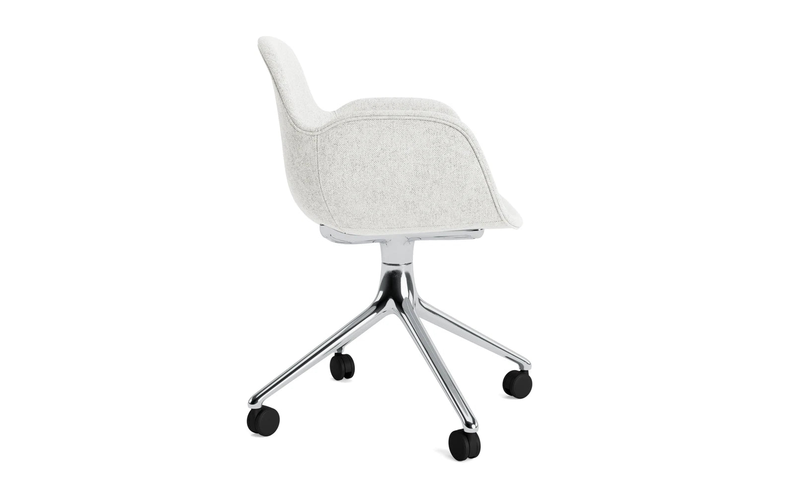 Form Drehsessel 4W Vollpolster Aluminium/Hallingdal in Hallingdal 110 präsentiert im Onlineshop von KAQTU Design AG. Sessel ist von Normann Copenhagen