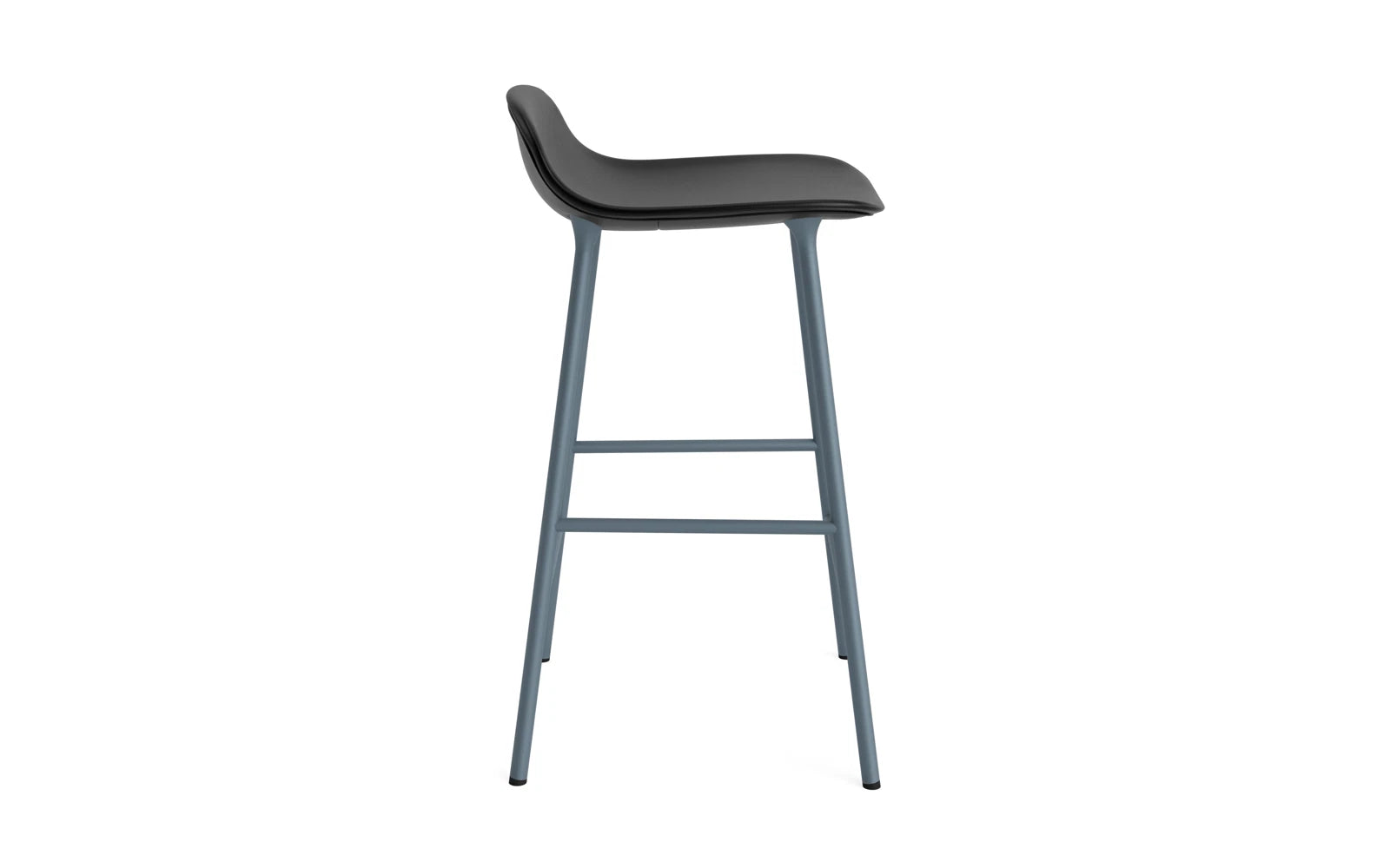 Form Barstuhl 65 cm gepolstert blau Stahl Ultra in Ultra 41599 präsentiert im Onlineshop von KAQTU Design AG. Barstuhl ist von Normann Copenhagen