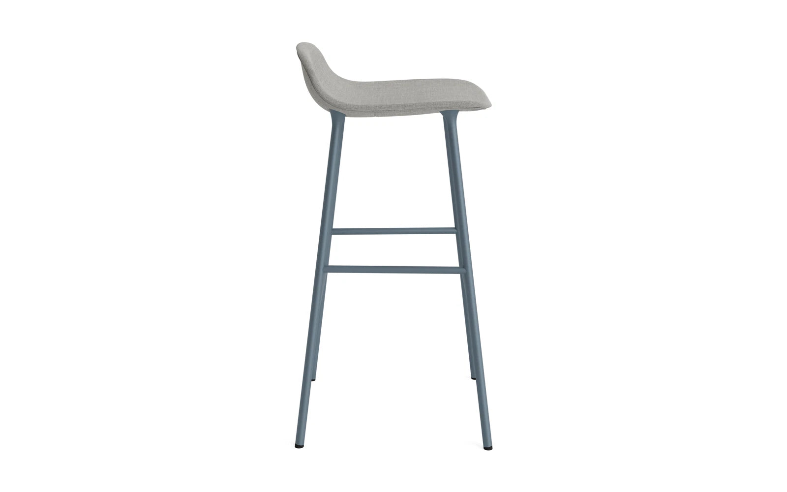 Form Barstuhl 75 cm gepolstert Stahl blau Remix in Remix 133 präsentiert im Onlineshop von KAQTU Design AG. Barstuhl ist von Normann Copenhagen
