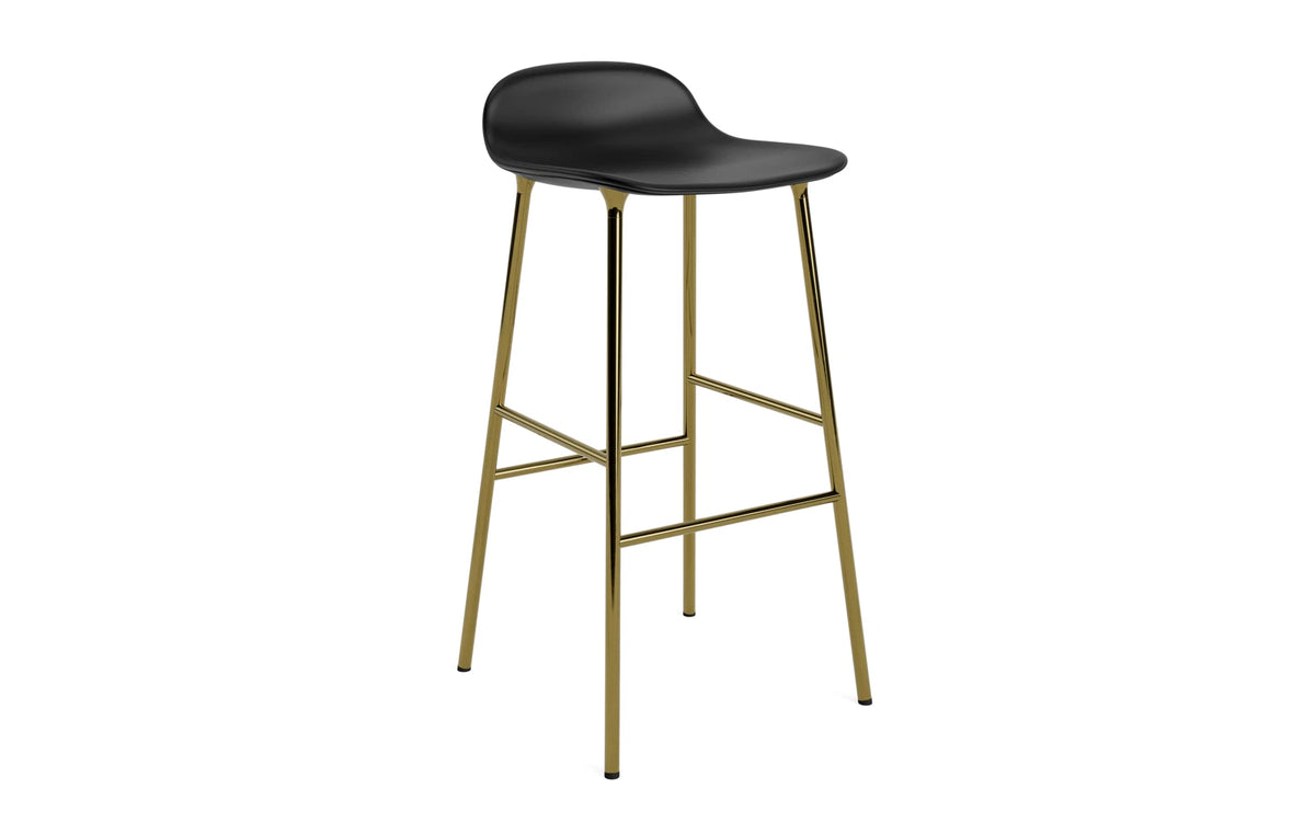 Form Barstuhl 75 cm gepolstert Messing Ultra in Ultra 41599 präsentiert im Onlineshop von KAQTU Design AG. Barstuhl ist von Normann Copenhagen