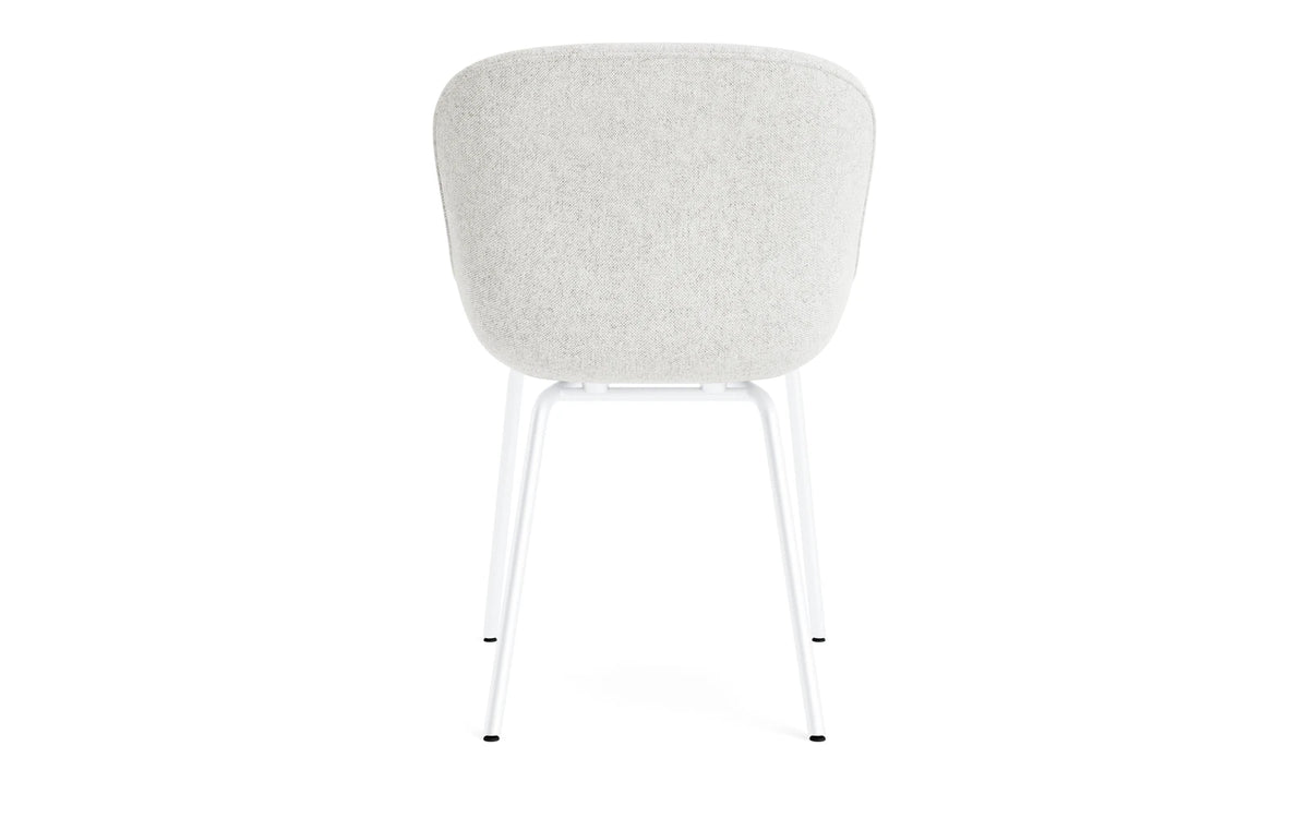 Hyg Comfort Stuhl Vollpolster Weiss stahl Hallingdal in Hallingdal 110 präsentiert im Onlineshop von KAQTU Design AG. Stuhl ist von Normann Copenhagen