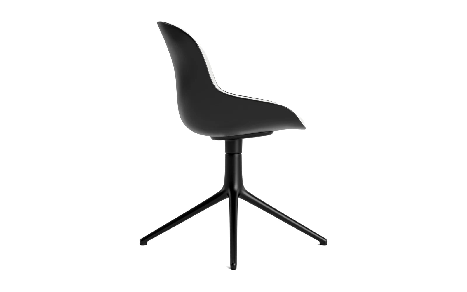 Hyg Drehstuhl 4B Frontpolster Schwartz Stahl Schwartz/Hallingdal in Hallingdal 110 präsentiert im Onlineshop von KAQTU Design AG. Drehstuhl ist von Normann Copenhagen