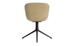 Chaise pivotante Hyg à roulettes entièrement rembourrée