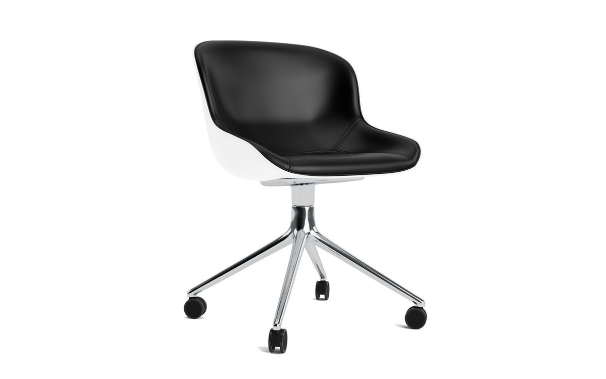 Hyg Drehstuhl 4W Aluminium Weiss/Ultra in Ultra 41599 präsentiert im Onlineshop von KAQTU Design AG. Drehstuhl ist von Normann Copenhagen
