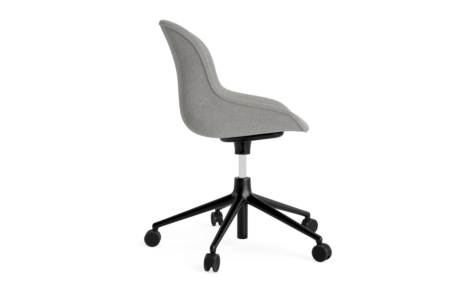 Hyg Drehsessel mit Rollen Vollpolster schwarz aluminum Remix in Remix 133 präsentiert im Onlineshop von KAQTU Design AG. Sessel ist von Normann Copenhagen