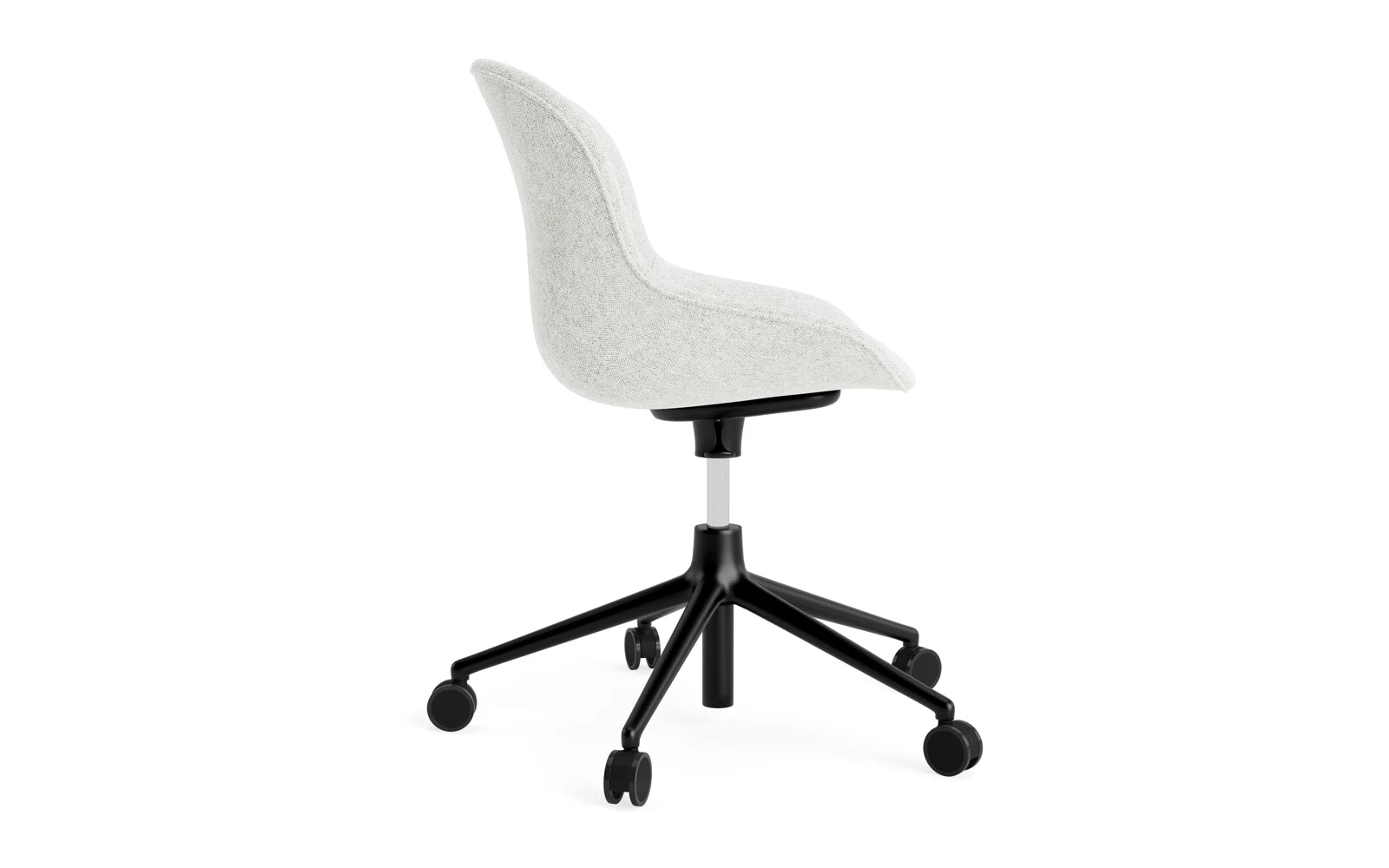 Hyg Drehsessel mit Rollen Vollpolster schwarz aluminum Hallingdal in Hallingdal 110 präsentiert im Onlineshop von KAQTU Design AG. Sessel ist von Normann Copenhagen