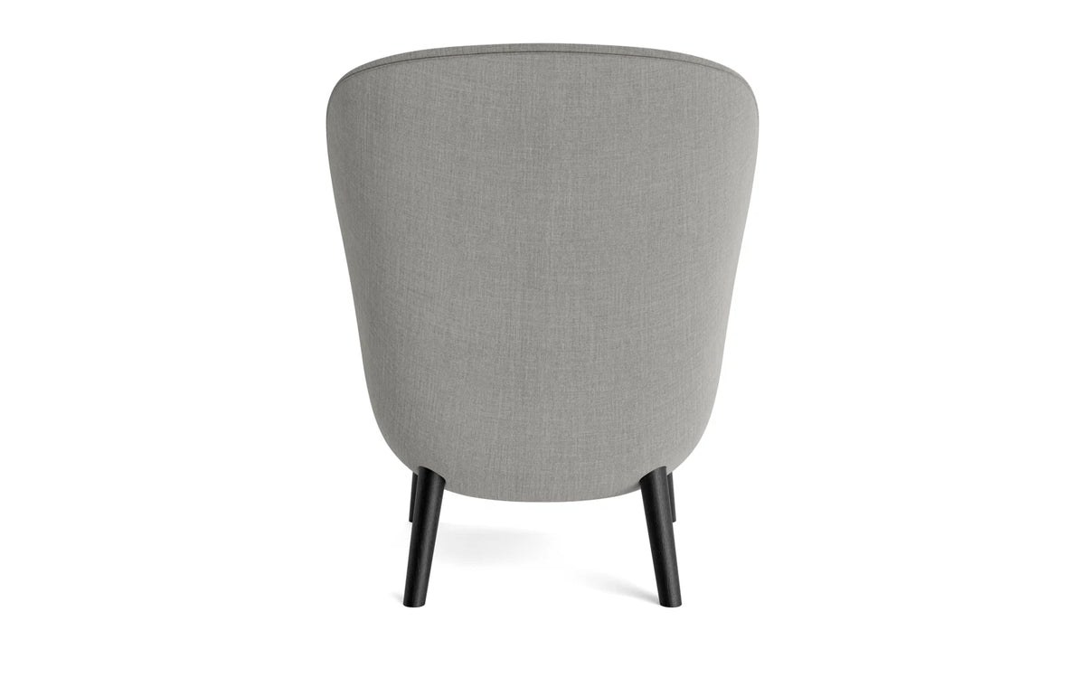 Hyg Lounge-Sessel Hoch schwarze Eiche Remix in Remix 133 präsentiert im Onlineshop von KAQTU Design AG. Sessel ist von Normann Copenhagen