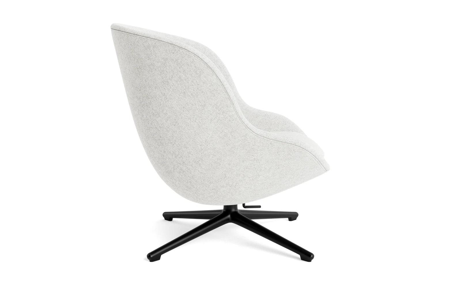Hyg Lounge-Sessel Niedrig mit Drehgestell schwarzes Aluminium Tilt Hallingdal in Hallingdal 110 präsentiert im Onlineshop von KAQTU Design AG. Sessel ist von Normann Copenhagen