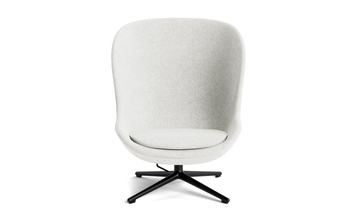 Hyg Lounge-Sessel Hoch mit Drehgestell schwarzes Aluminium Tilt Hallingdal in Hallingdal 110 präsentiert im Onlineshop von KAQTU Design AG. Drehsessel ist von Normann Copenhagen
