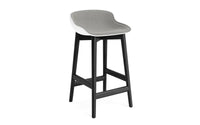 Sgabello da bar Hyg 65 cm rivestito in rovere bianco e nero
