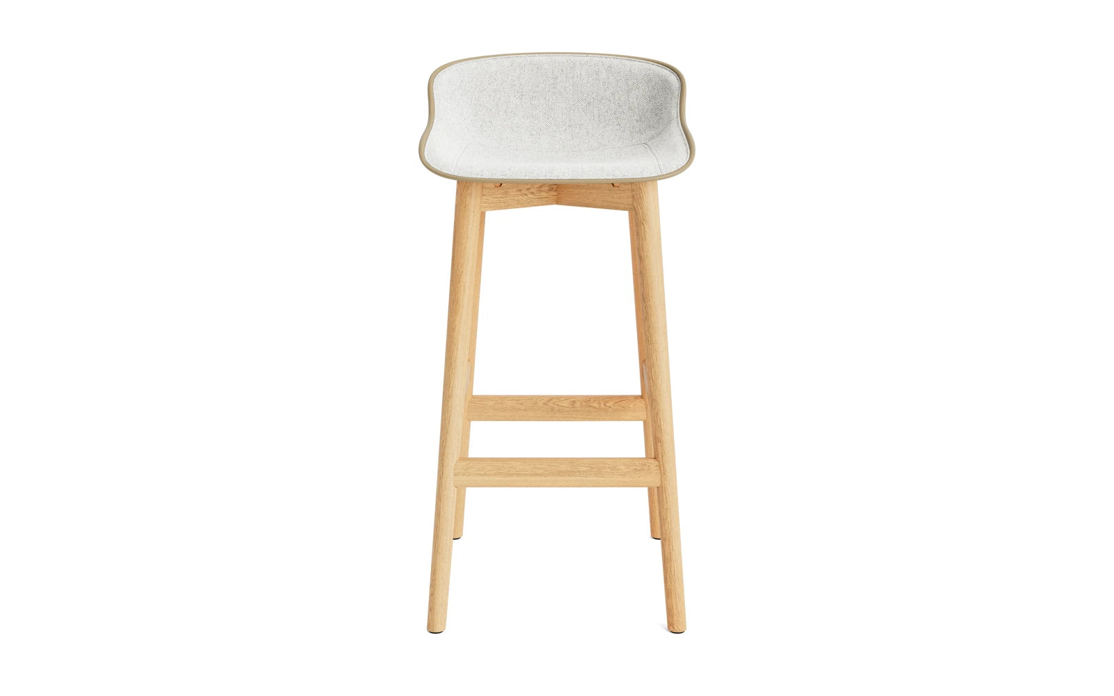 Hyg Barhocker 75 cm Polster Eiche Sand/Hallingdal in Hallingdal 110 präsentiert im Onlineshop von KAQTU Design AG. Barstuhl ist von Normann Copenhagen