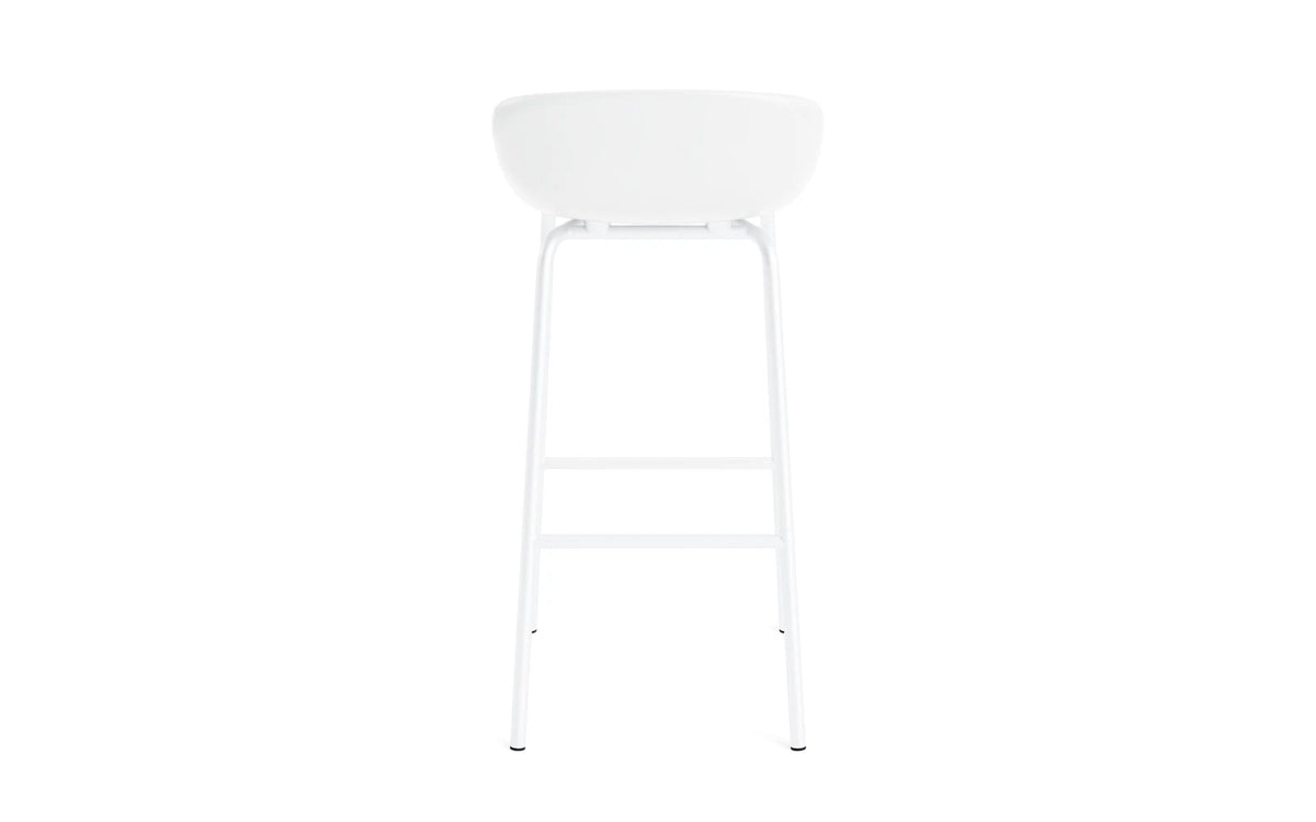 Hyg Barhocker 75 cm Frontpolster Weiss Stahl Weiss/Remix in Remix 133 präsentiert im Onlineshop von KAQTU Design AG. Barstuhl ist von Normann Copenhagen