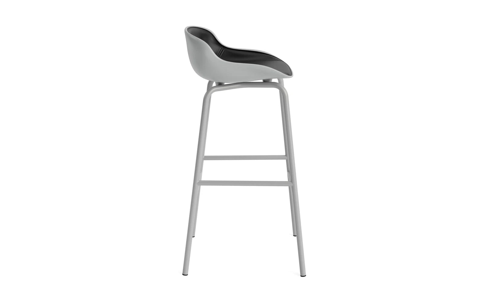 Hyg Barhocker 75 cm Frontpolster Grau Stahl Grau/Ultra in Ultra 41599 präsentiert im Onlineshop von KAQTU Design AG. Barstuhl ist von Normann Copenhagen