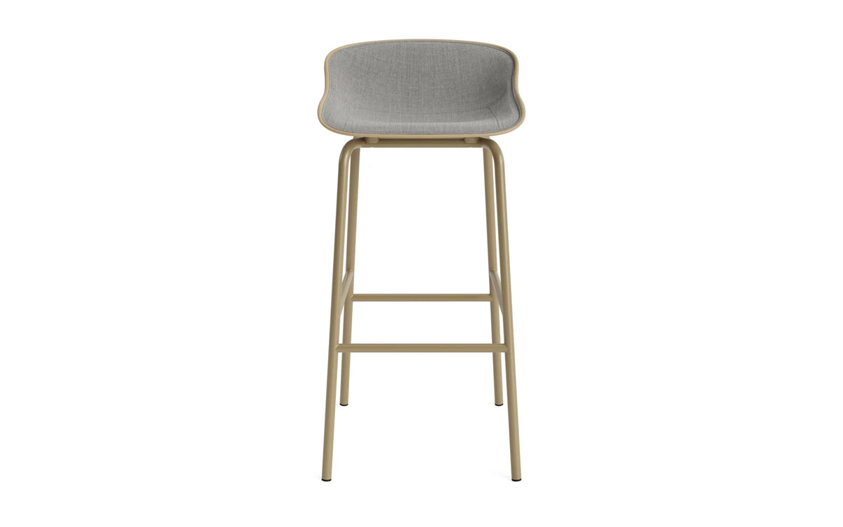Hyg Barhocker 75 cm Frontpolster Stahl Sand/Remix in Remix 133 präsentiert im Onlineshop von KAQTU Design AG. Barhocker ist von Normann Copenhagen