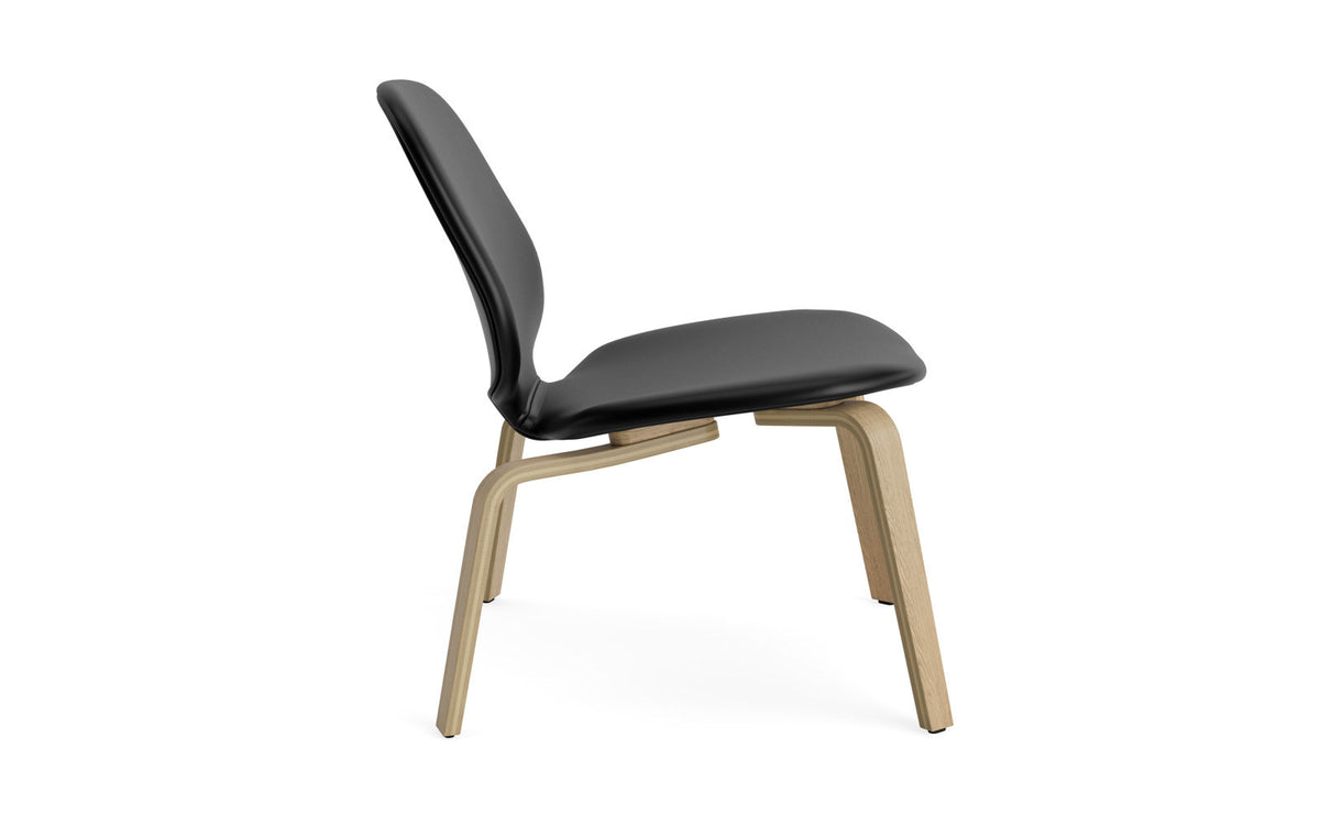 My Chair Lounge-Sessel gepolstert in Ultra 41599 präsentiert im Onlineshop von KAQTU Design AG. Sessel ist von Normann Copenhagen
