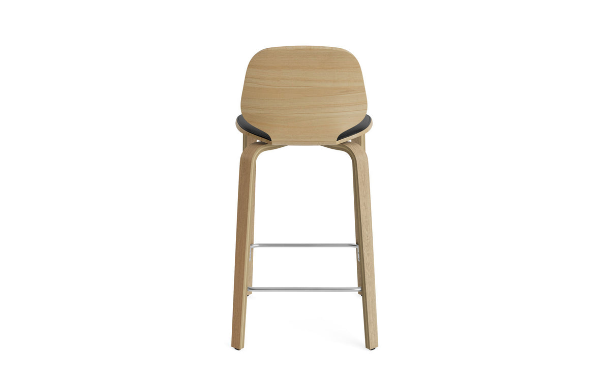 My Chair Barstuhl 65 cm Frontpolster holz in Ultra 41599 präsentiert im Onlineshop von KAQTU Design AG. Barstuhl ist von Normann Copenhagen