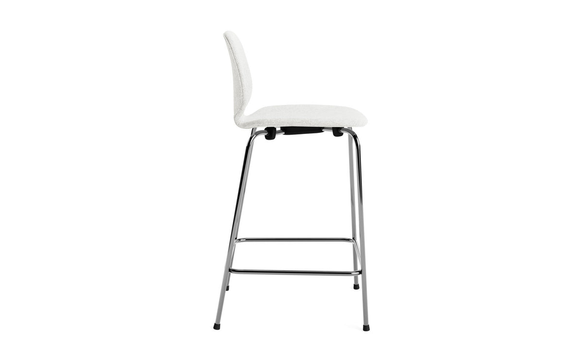 My Chair Barhocker 65 cm polster Krom in Hallingdal 110 präsentiert im Onlineshop von KAQTU Design AG. Barstuhl ist von Normann Copenhagen