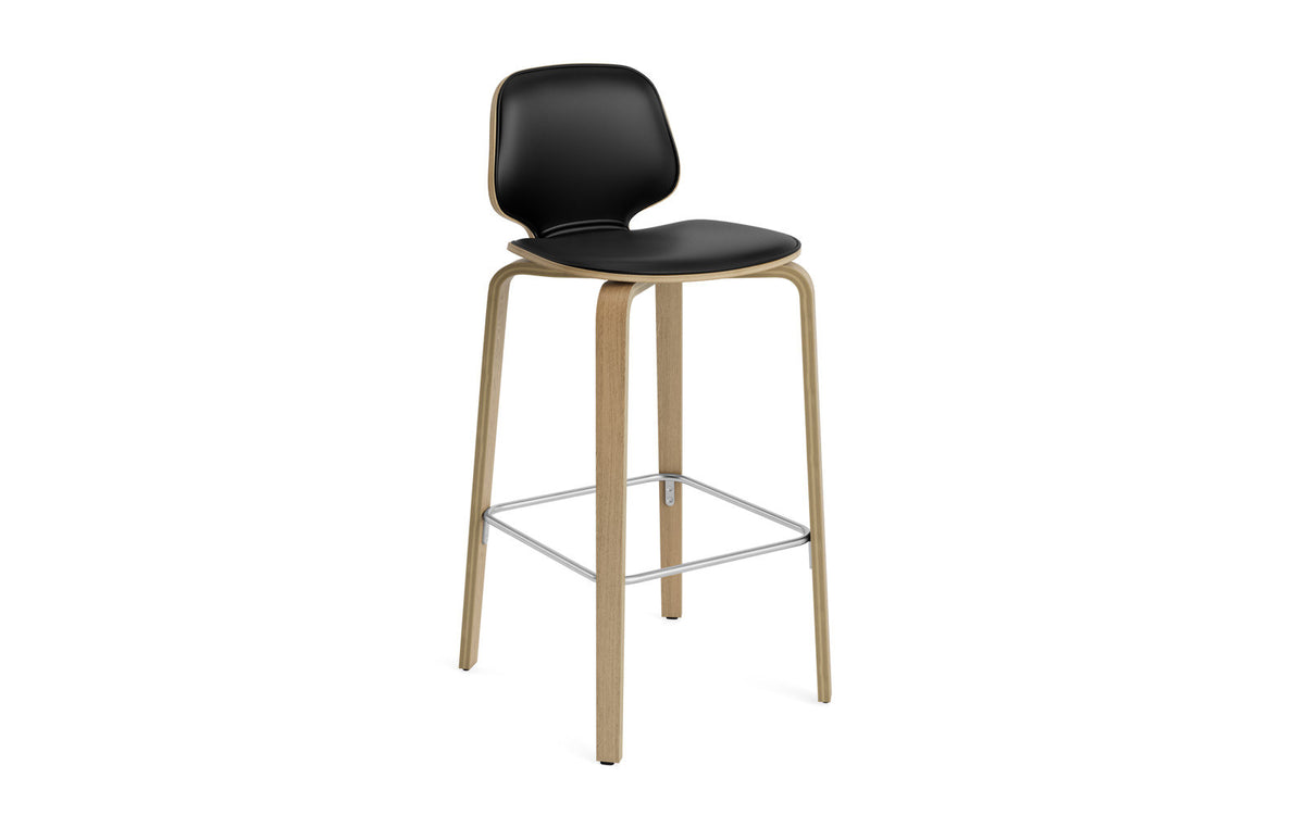 My Chair Barhocker 75 cm Frontpolster Holz in Ultra 41599 präsentiert im Onlineshop von KAQTU Design AG. Barstuhl ist von Normann Copenhagen