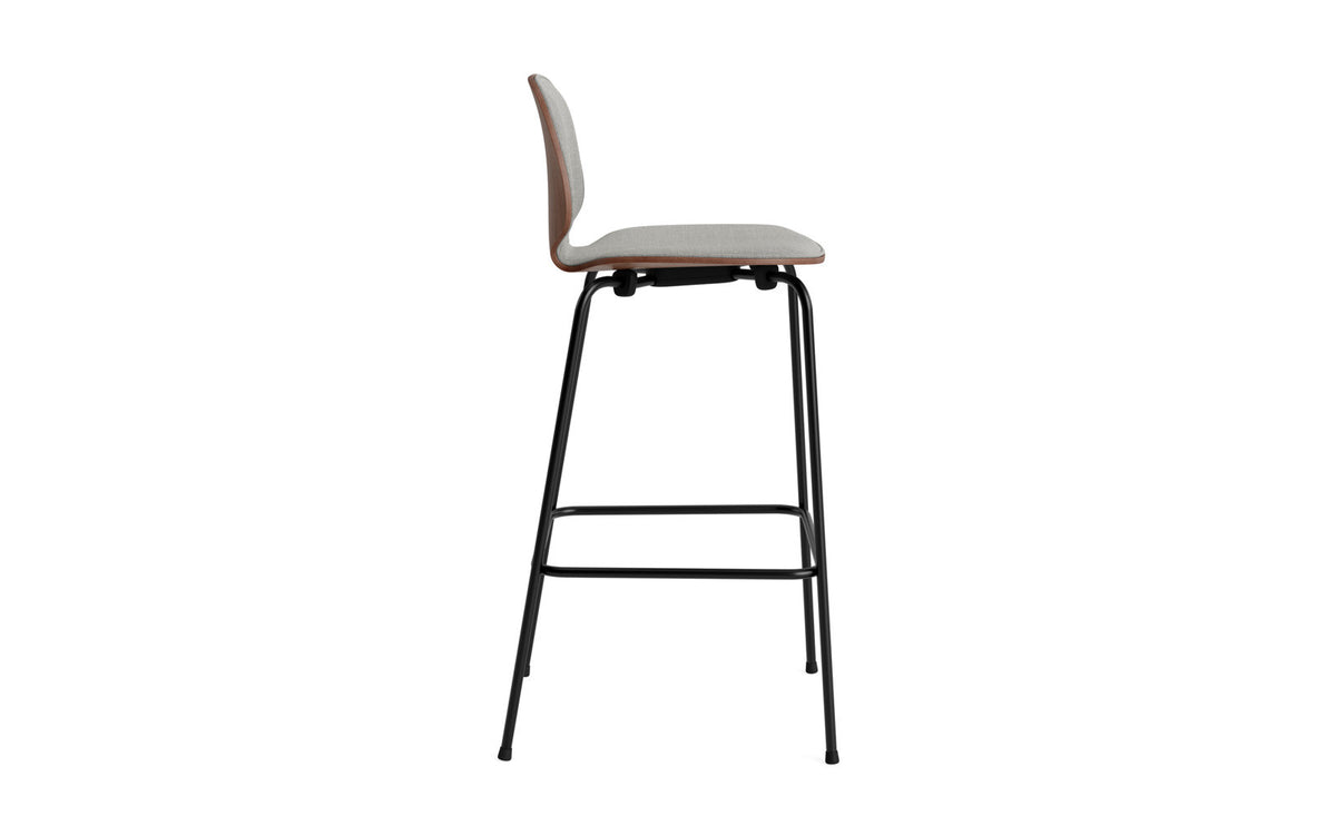 My Chair Barhocker 75 cm Frontpolster in Remix 133 präsentiert im Onlineshop von KAQTU Design AG. Barstuhl ist von Normann Copenhagen