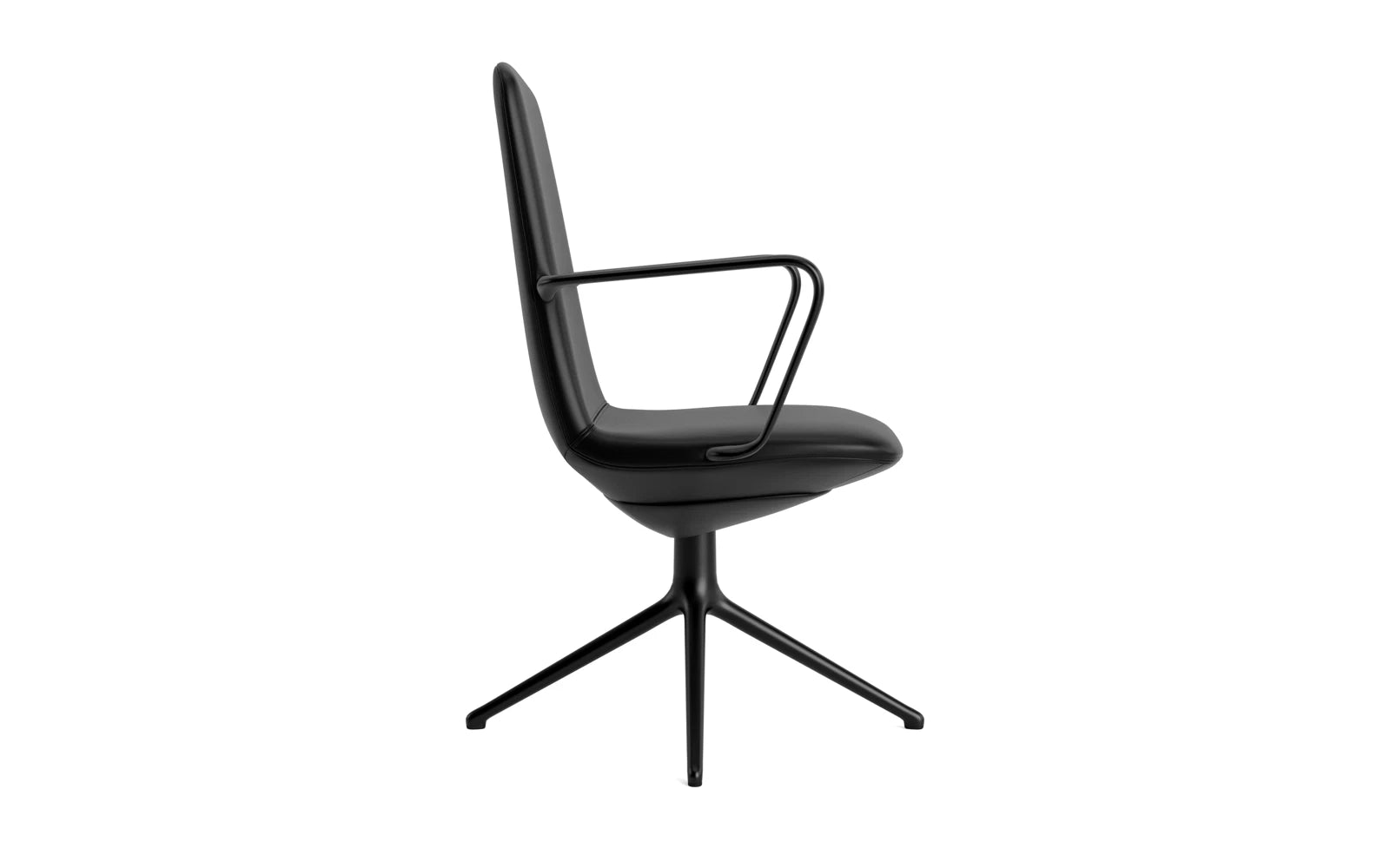 Off Armchair niedrig mit Drehgestell 4B Schwartz aluminium Ultra in Ultra 41599 präsentiert im Onlineshop von KAQTU Design AG. Bürostuhl ist von Normann Copenhagen