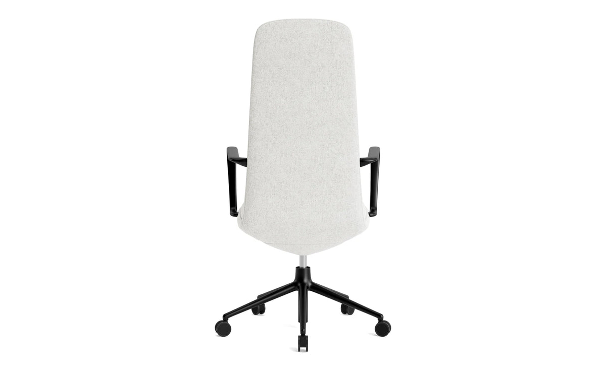 Off Armchair hoch 5W gaslift schwarze aluminium mit kissen Hallingdal in Hallingdal 110 präsentiert im Onlineshop von KAQTU Design AG. Bürostuhl ist von Normann Copenhagen