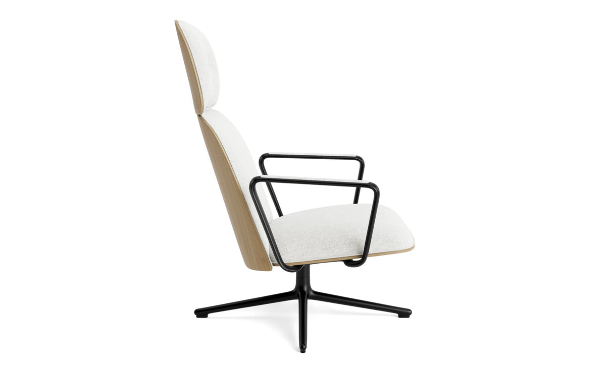 Pad Lounge-Sessel hoch mit Drehgestell Schwarz Alu Eiche/Hallingdal in Hallingdal 110 präsentiert im Onlineshop von KAQTU Design AG. Drehsessel ist von Normann Copenhagen