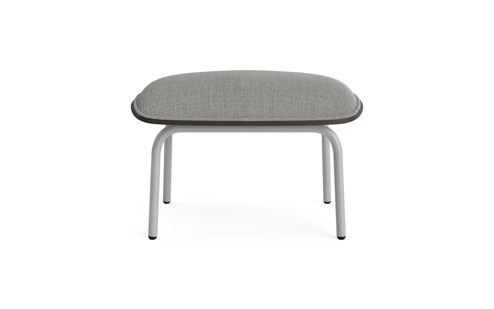 Pad Fusshocker grauem Stahl schwarz/Remix in Remix 133 präsentiert im Onlineshop von KAQTU Design AG. Ottoman ist von Normann Copenhagen