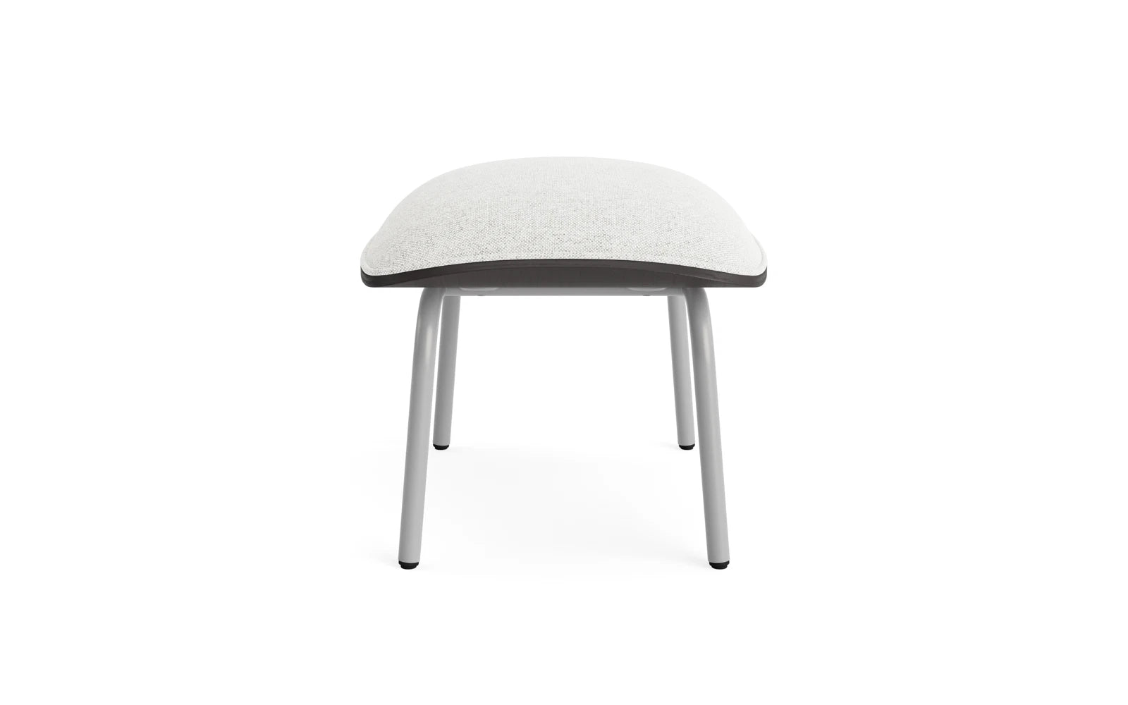 Pad Fusshocker grauem Stahl schwarz/Hallingdal in Hallingdal 110 präsentiert im Onlineshop von KAQTU Design AG. Ottoman ist von Normann Copenhagen