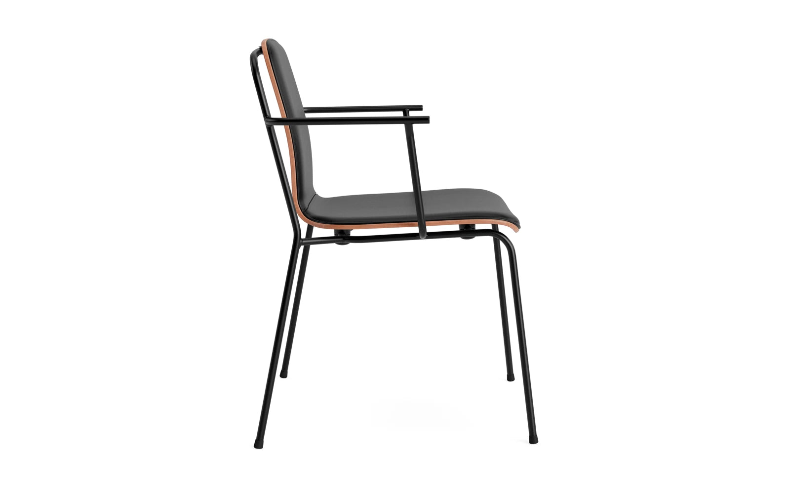 Studio Armlehnstuhl Frontpolster schwarzes Stahl & Braun Ultra in Ultra 41599 präsentiert im Onlineshop von KAQTU Design AG. Stuhl mit Armlehne ist von Normann Copenhagen