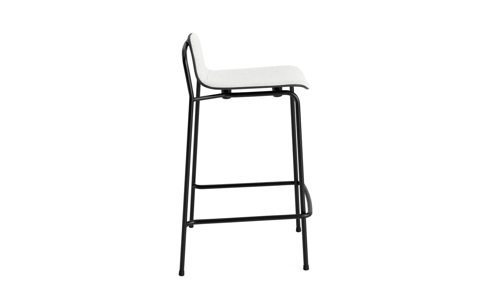 Studio Barstuhl 65 cm frontpolster schwarzes Stahl/ schwarz/ Hallingdal in Hallingdal 110 präsentiert im Onlineshop von KAQTU Design AG. Barstuhl ist von Normann Copenhagen