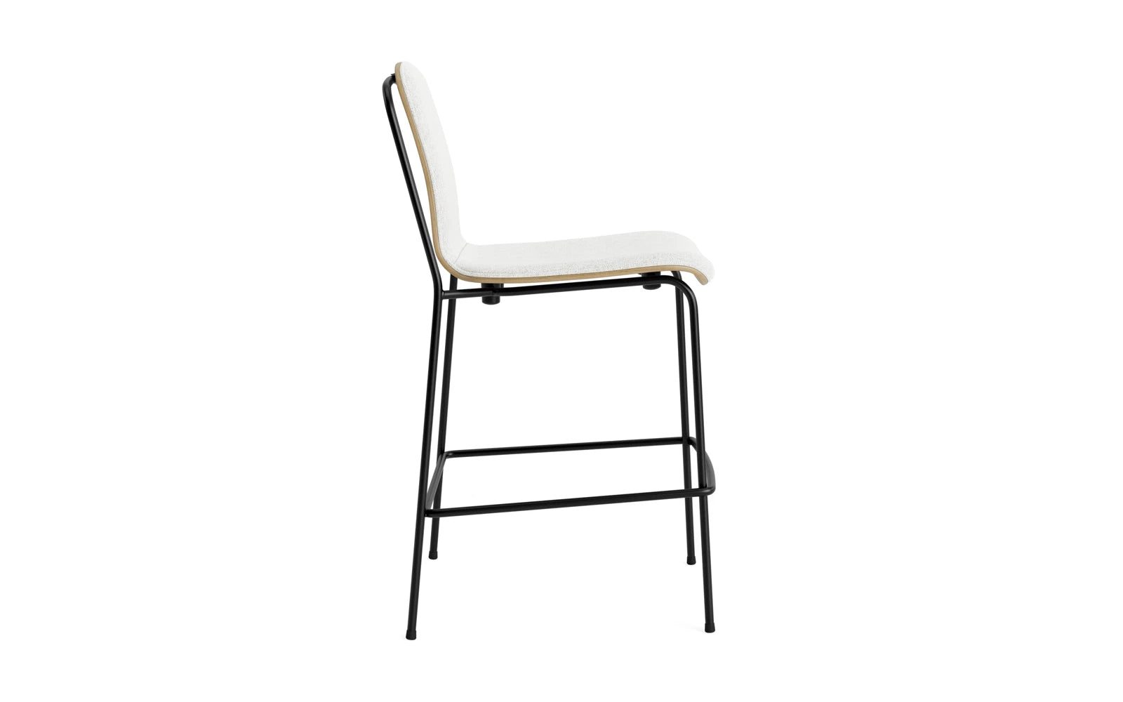 Studio Barstuhl 65 cm frontpolster schwarzes Stahl/ Eiche/ Hallingdal in Hallingdal 110 präsentiert im Onlineshop von KAQTU Design AG. Barstuhl ist von Normann Copenhagen
