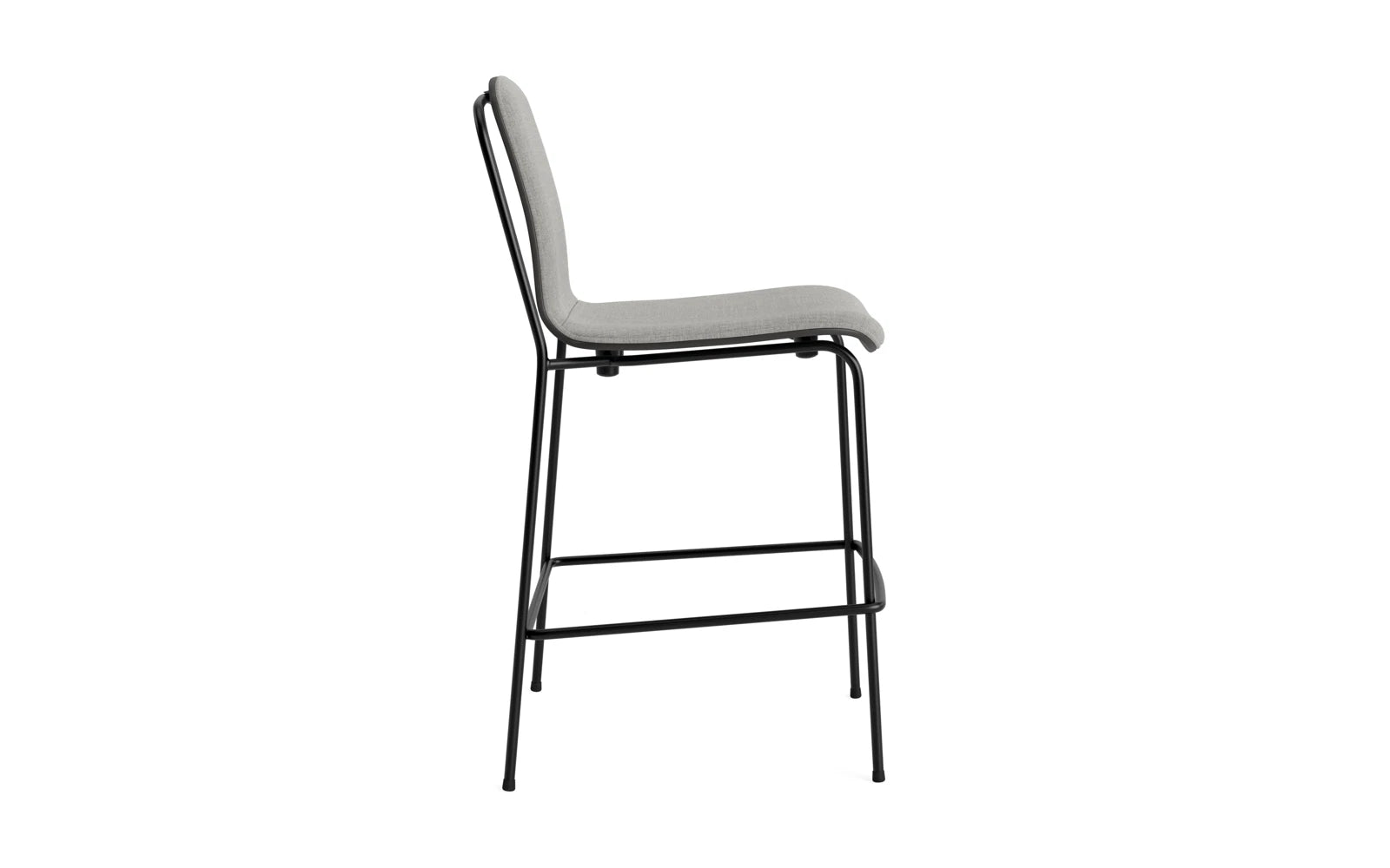 Studio Barstuhl 65 cm frontpolster schwarzes Stahl/ schwarz/ Remix in Remix 133 präsentiert im Onlineshop von KAQTU Design AG. Barstuhl ist von Normann Copenhagen