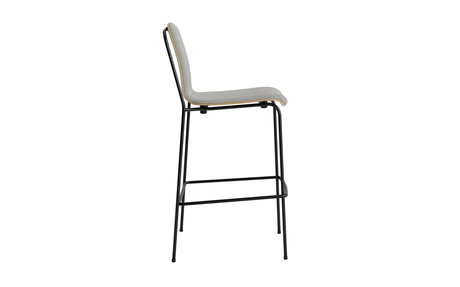 Studio Barstuhl 75 cm frontpolster schwarzes Stahl/ Eiche/ Remix in Remix 133 präsentiert im Onlineshop von KAQTU Design AG. Barstuhl ist von Normann Copenhagen