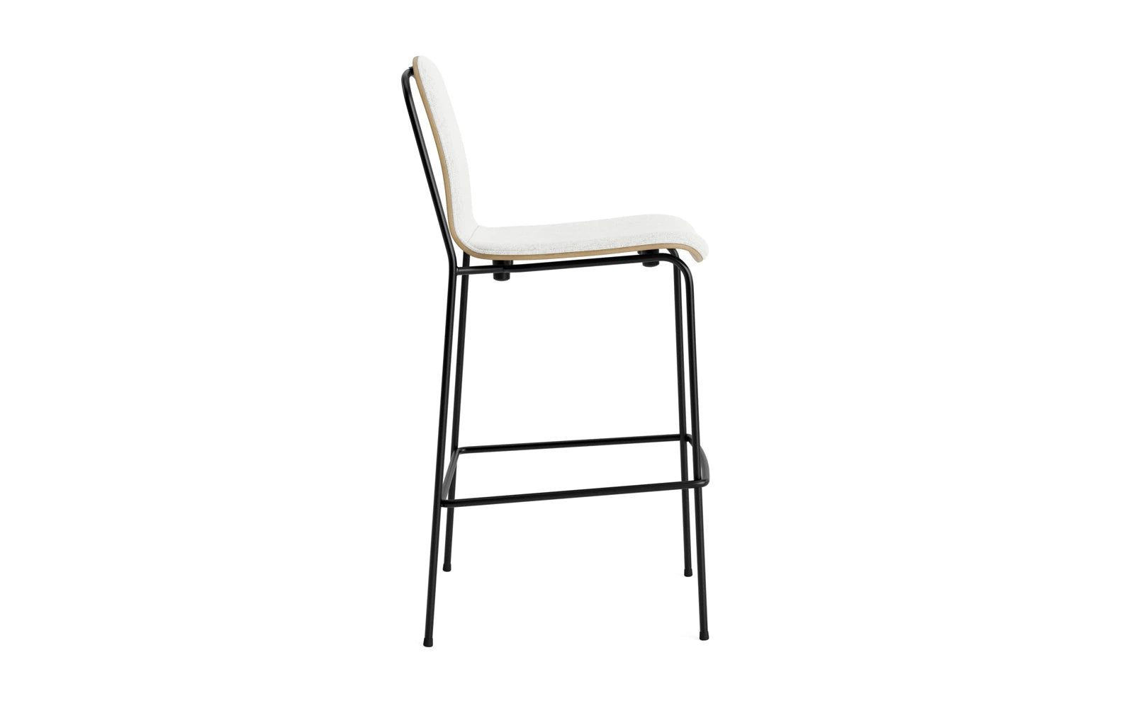 Studio Barstuhl 75 cm frontpolster schwarzes Stahl/ Eiche/ Hallingdal in Hallingdal 110 präsentiert im Onlineshop von KAQTU Design AG. Barstuhl ist von Normann Copenhagen