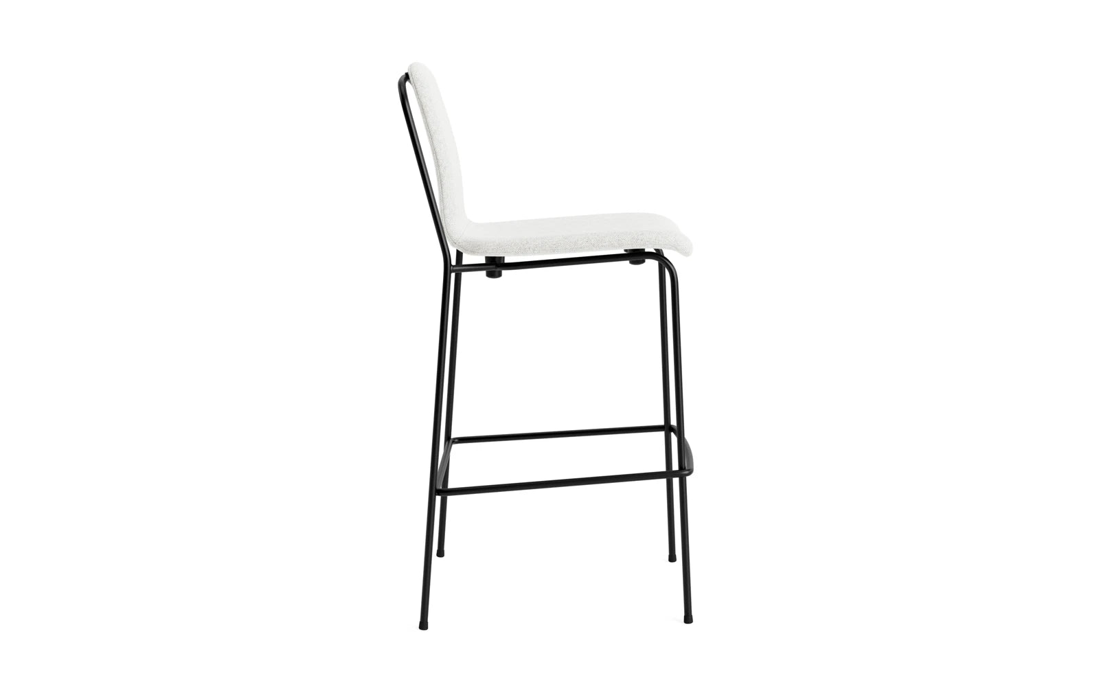 Studio Barstuhl 75 cm Vollpolster Stahl Schwartz/Hallingdal in Hallingdal 110 präsentiert im Onlineshop von KAQTU Design AG. Barstuhl ist von Normann Copenhagen
