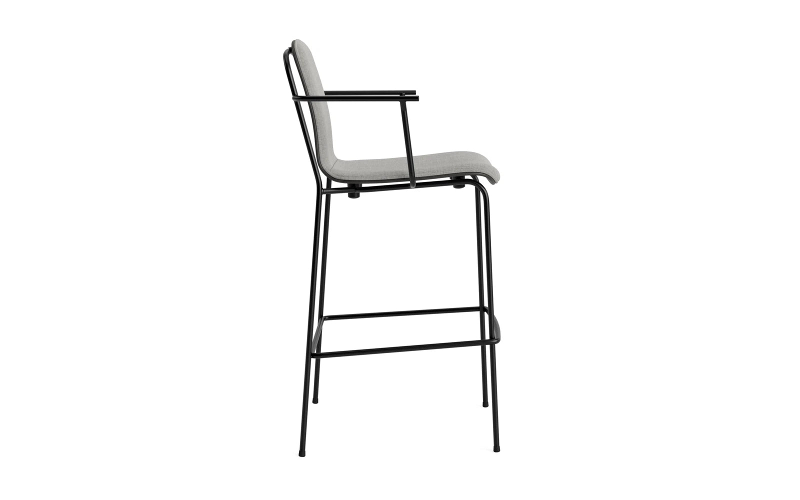 Studio Barstuhl 75 cm frontpolster schwarzes Stahl/ schwarz/ Remix in Remix 133 präsentiert im Onlineshop von KAQTU Design AG. Barstuhl ist von Normann Copenhagen