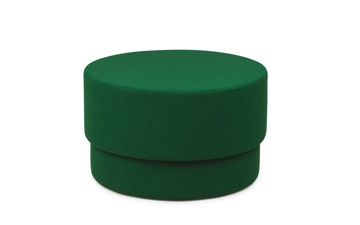 Zylindrischer Pouf Silo von Normann Copenhagen in Stoff Hallingdal 944, Sperrholzsockel, Höhe 43 cm, Durchmesser 70 cm.