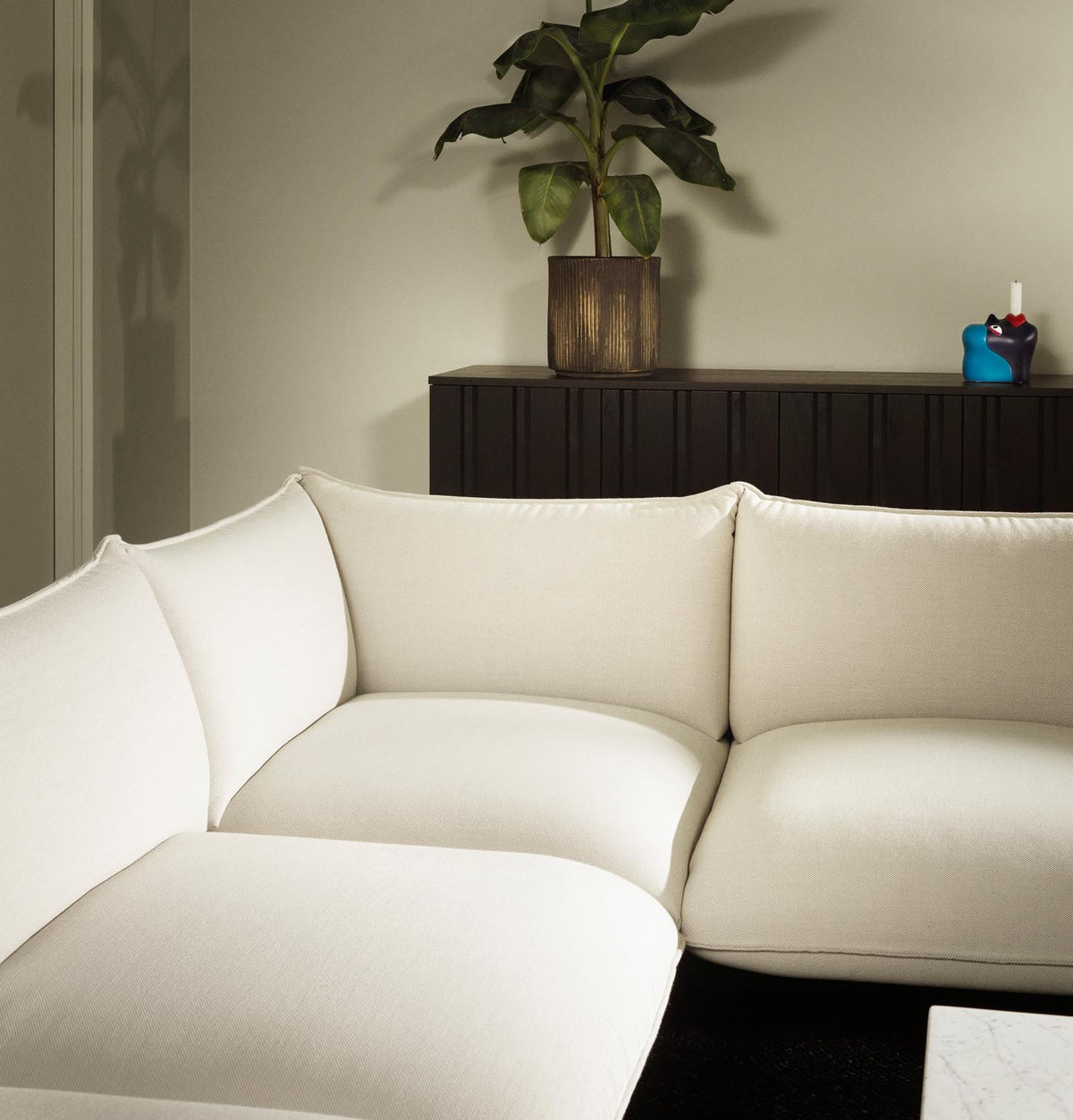 Ark modulares sofa 4-sitzer Remix in Remix 133 präsentiert im Onlineshop von KAQTU Design AG. Ecksofa ist von Normann Copenhagen
