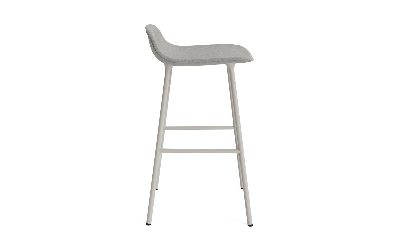 Form Barstuhl 65 cm gepolstert warmes grau Stahl Remix in Remix 133 präsentiert im Onlineshop von KAQTU Design AG. Barstuhl ist von Normann Copenhagen