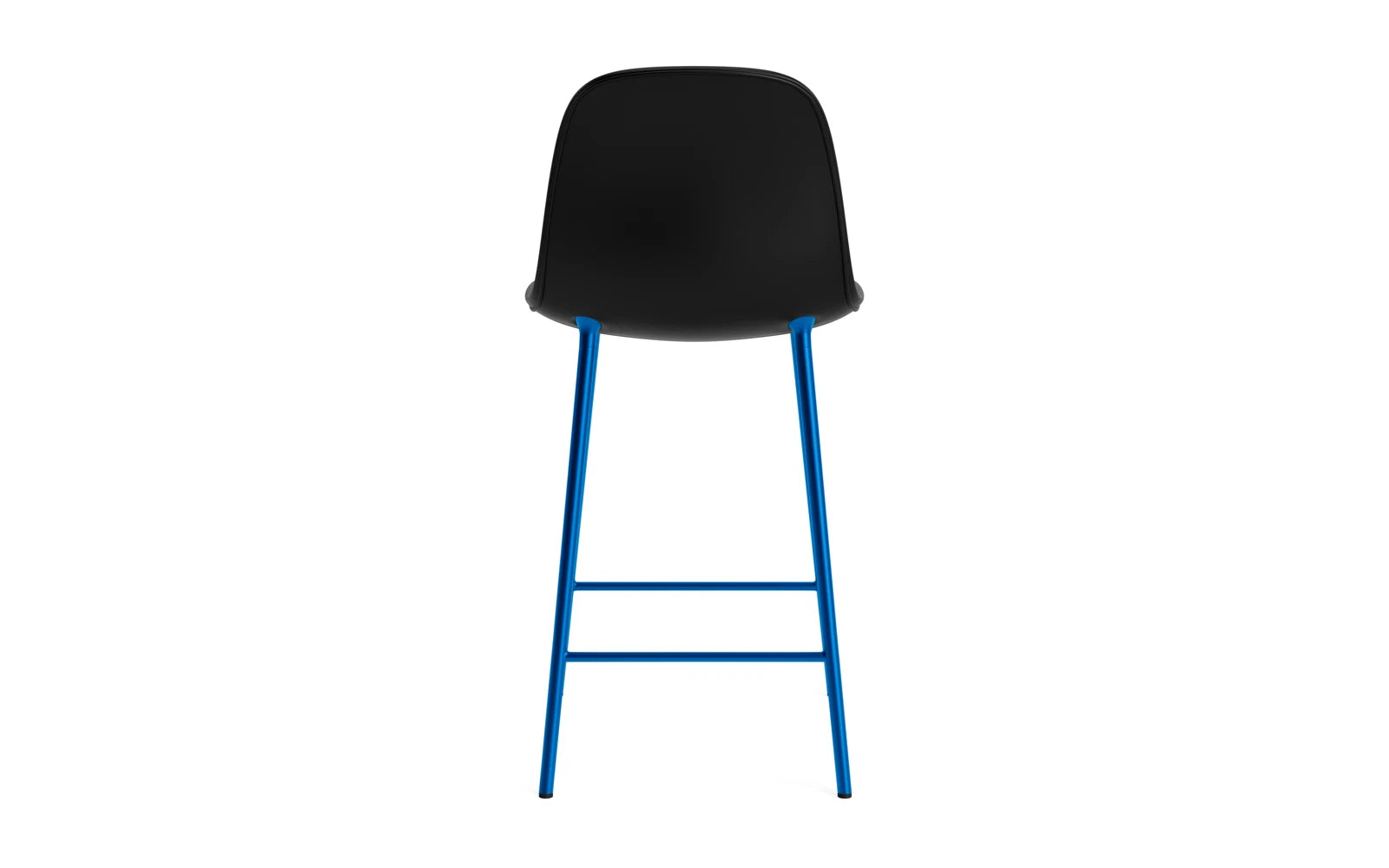 Form Barstuhl 65 cm gepolstert Leuchtendes Blau stahl/Ultra leder in Ultra 41599 präsentiert im Onlineshop von KAQTU Design AG. Barstuhl ist von Normann Copenhagen