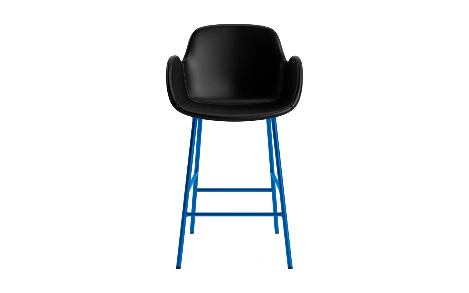 Form Barstuhl mit Armlehne 65 cm gepolstert Leuchtendes blau Stahl/Ultra leder in Ultra 41599 präsentiert im Onlineshop von KAQTU Design AG. Barstuhl ist von Normann Copenhagen