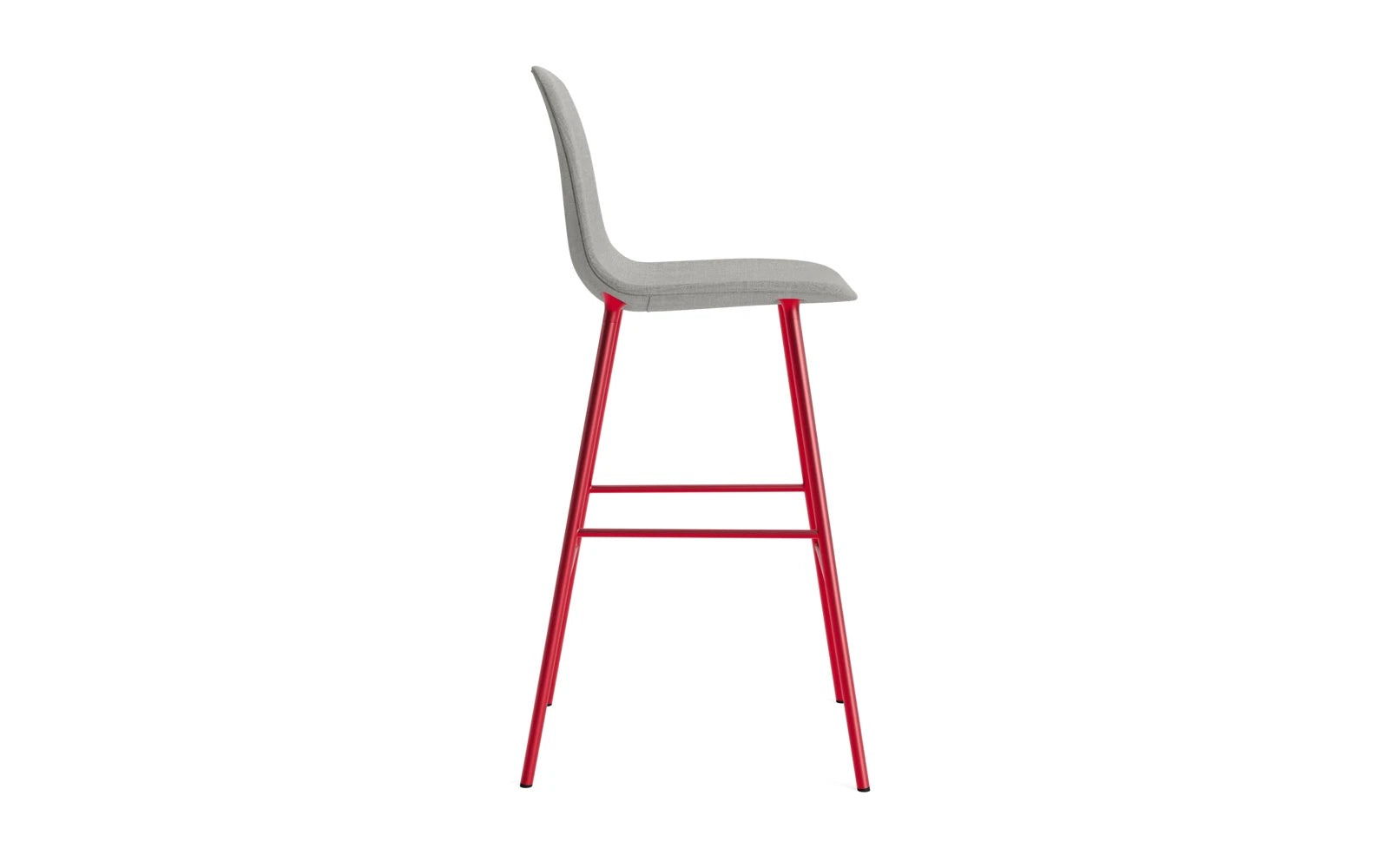 Form Barstuhl 75 cm gepolstert Leuchtendes Rot Stahl Remix in Remix 133 präsentiert im Onlineshop von KAQTU Design AG. Barstuhl ist von Normann Copenhagen
