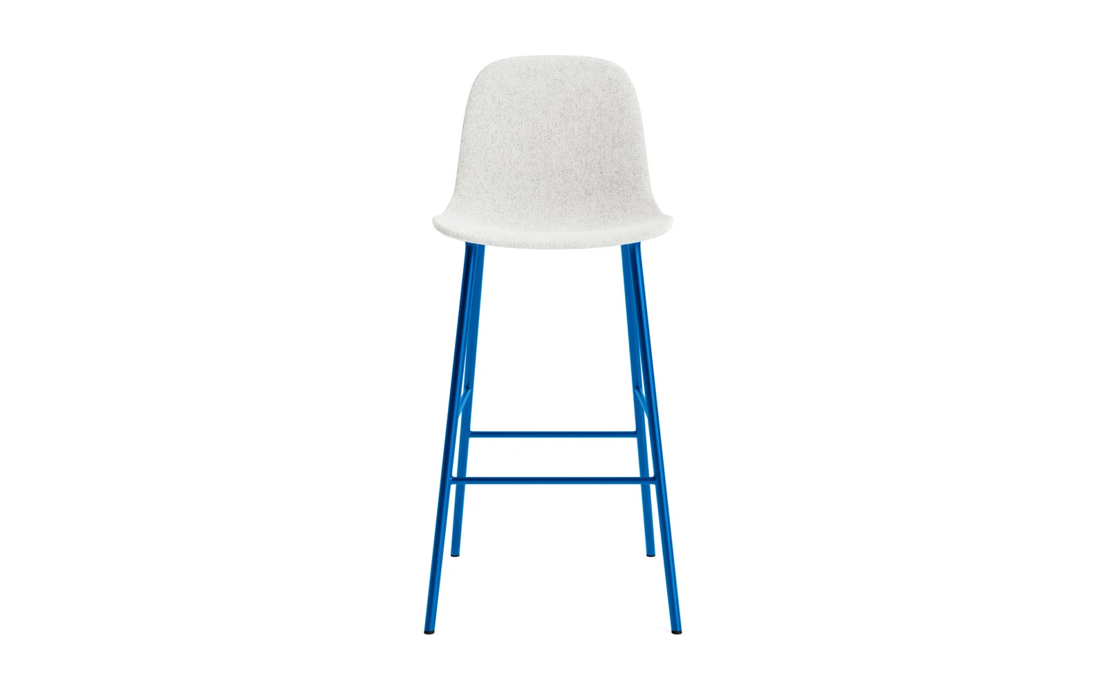 Form Barstuhl 75 cm gepolstert  Leuchtendes blau Stahl Hallingdal in Hallingdal 110 präsentiert im Onlineshop von KAQTU Design AG. Barstuhl ist von Normann Copenhagen