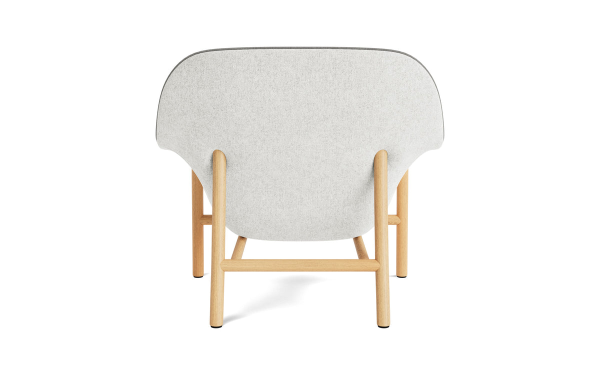 Drape Lounge-Sessel niedrig Eiche Hallingdal in Hallingdal 110 präsentiert im Onlineshop von KAQTU Design AG. Sessel ist von Normann Copenhagen