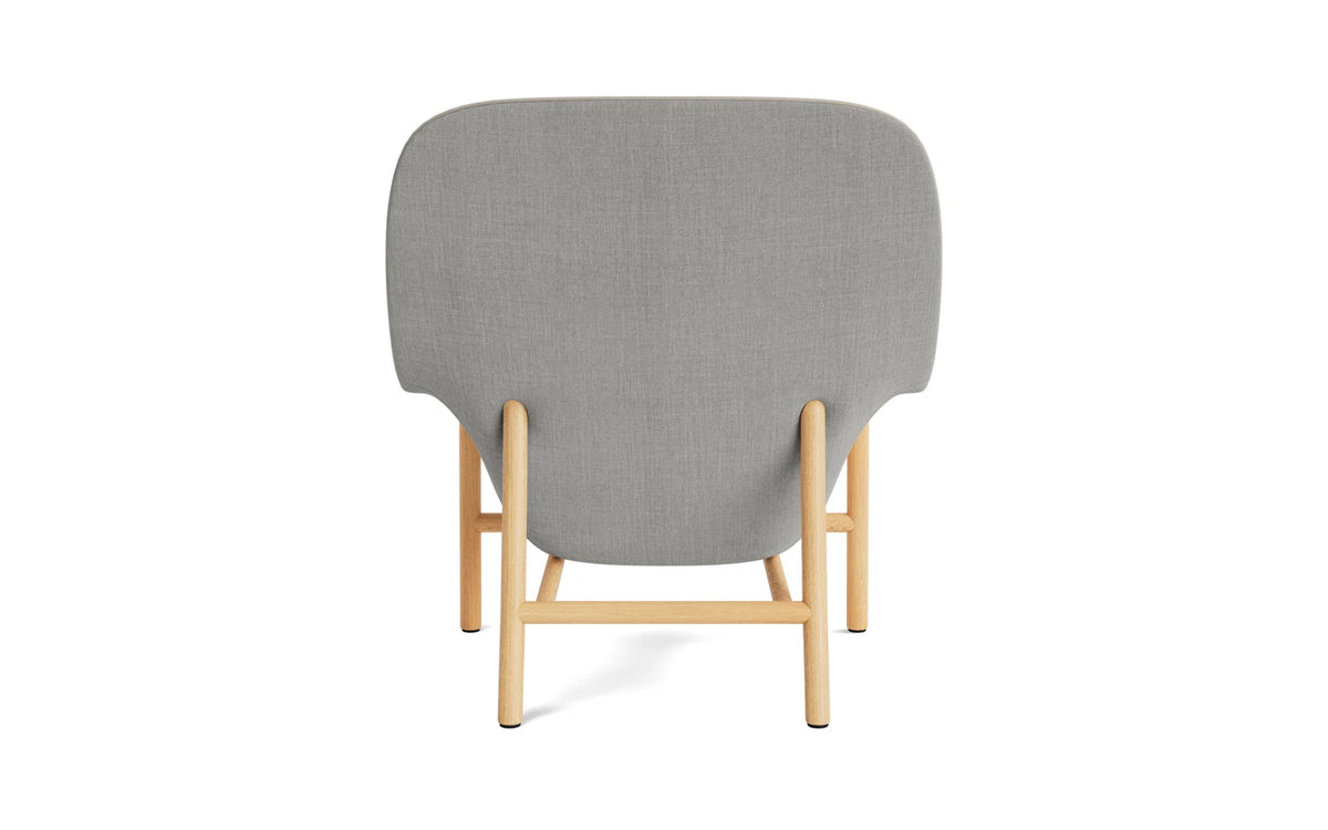 Drape Lounge-Sessel hoch Eiche Remix in Remix 133 präsentiert im Onlineshop von KAQTU Design AG. Sessel ist von Normann Copenhagen