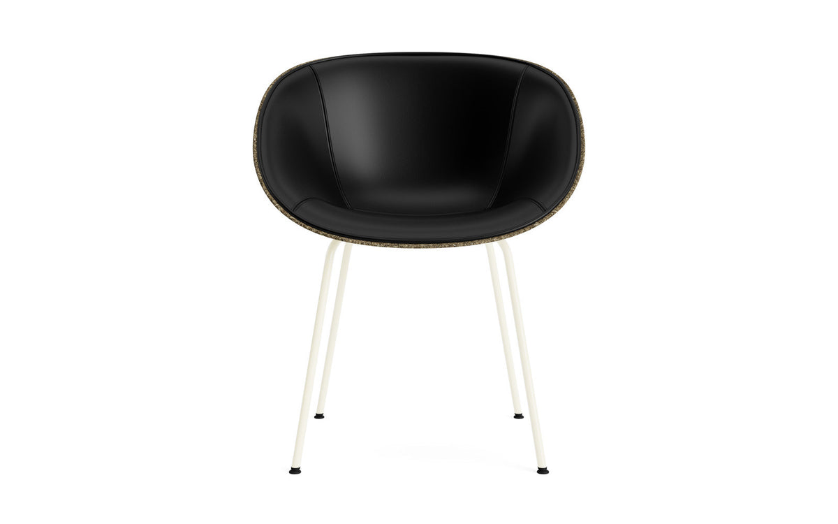 Mat Lehnstuhl polster Seegras Creme stahl in Ultra 41599 präsentiert im Onlineshop von KAQTU Design AG. Stuhl mit Armlehne ist von Normann Copenhagen